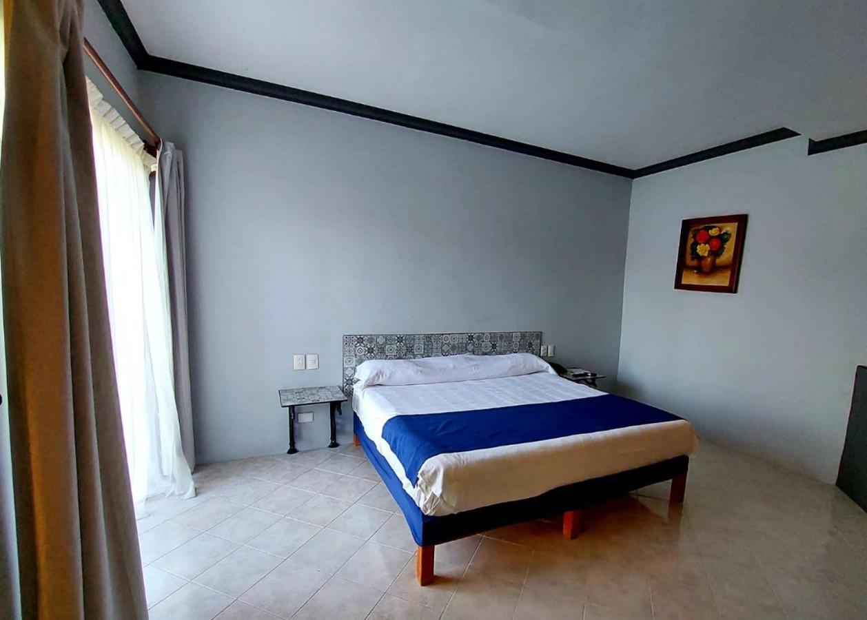 Gran Hotel Hacienda De La Noria Aguascalientes Ngoại thất bức ảnh A bedroom at the hotel